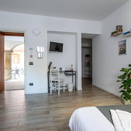 La Casa Del Sarto - Rooms And Apartments 레코 외부 사진