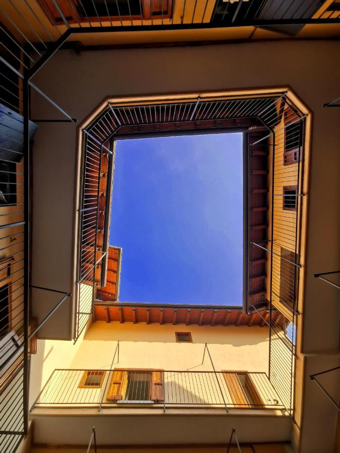 La Casa Del Sarto - Rooms And Apartments 레코 외부 사진