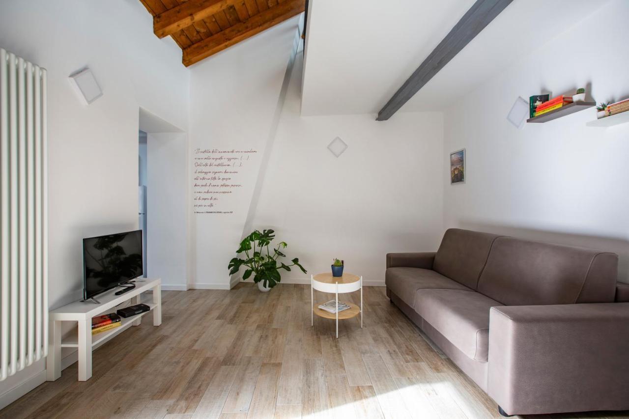 La Casa Del Sarto - Rooms And Apartments 레코 외부 사진