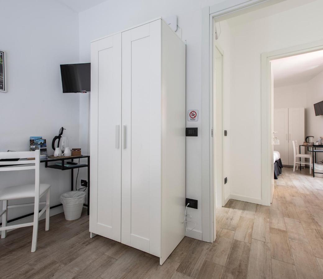 La Casa Del Sarto - Rooms And Apartments 레코 외부 사진