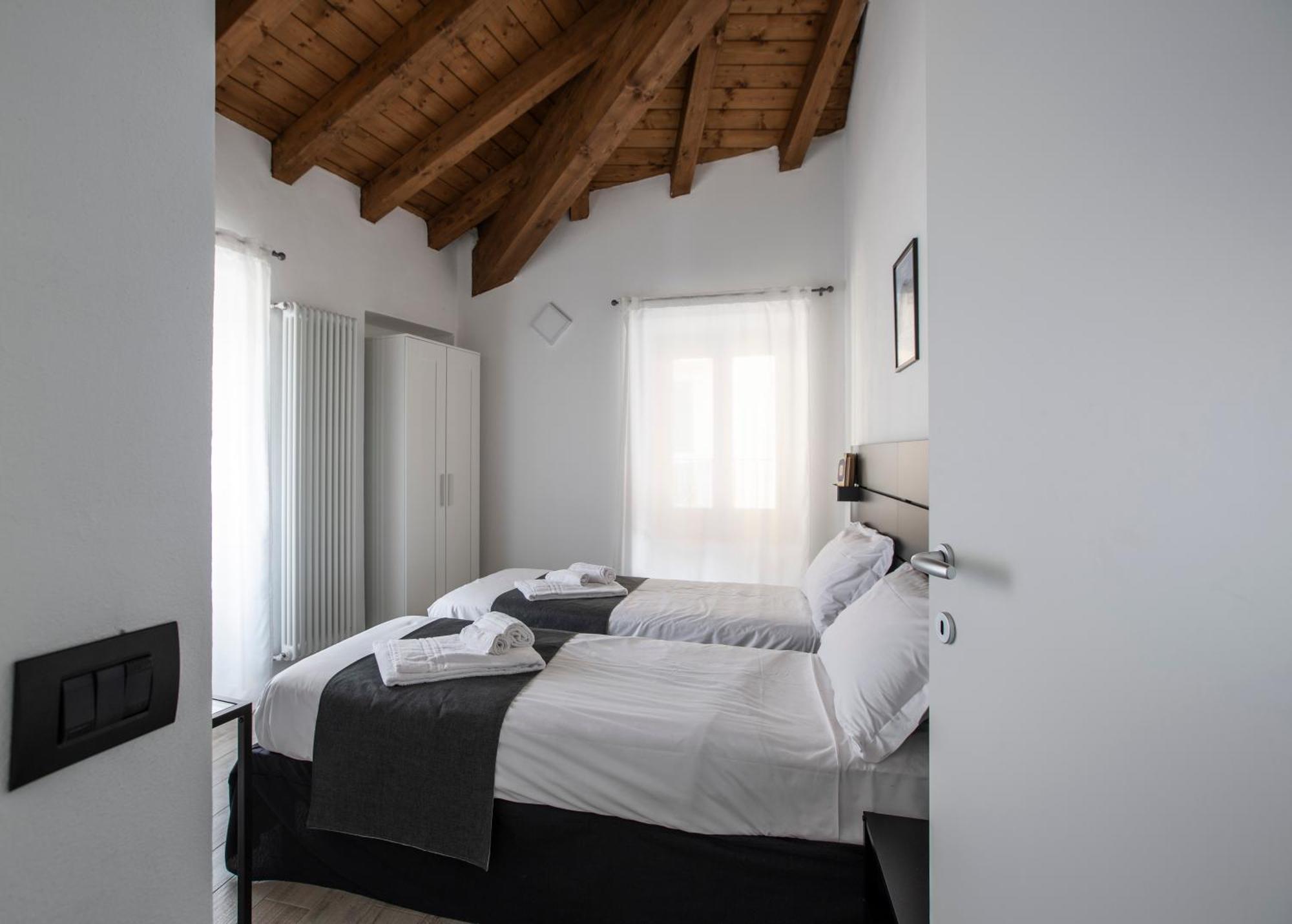 La Casa Del Sarto - Rooms And Apartments 레코 외부 사진