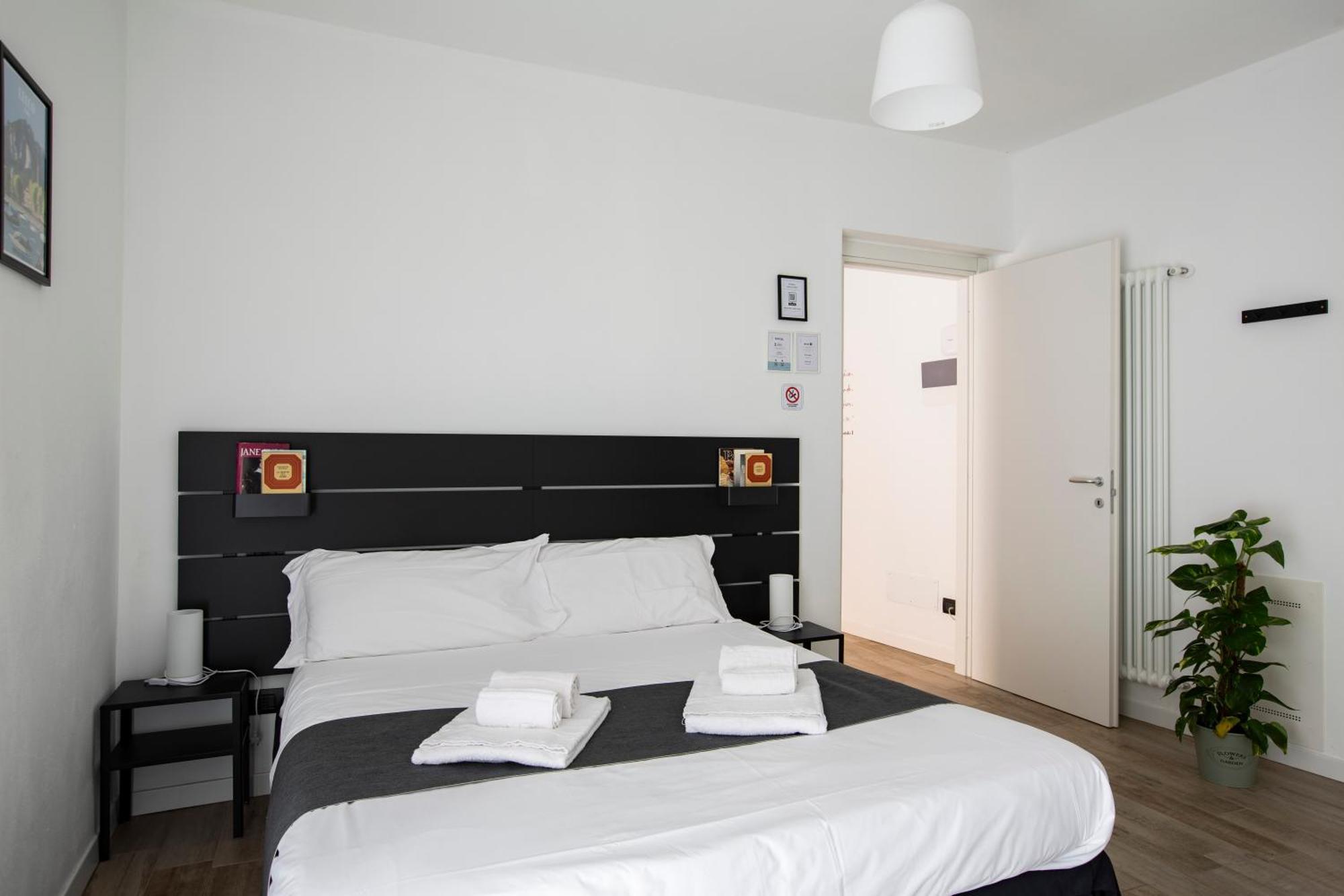 La Casa Del Sarto - Rooms And Apartments 레코 외부 사진